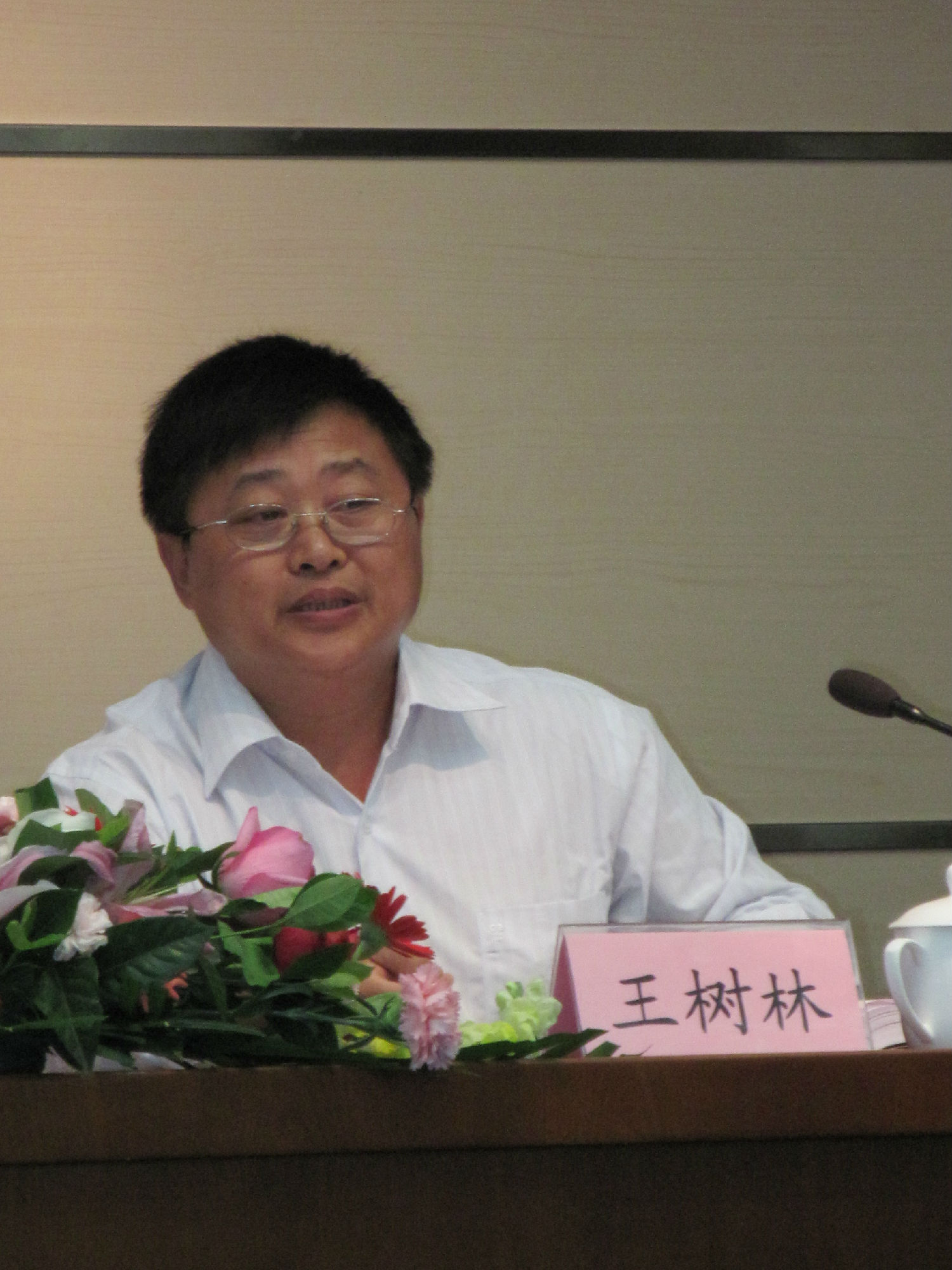 2011070635421449.jpg